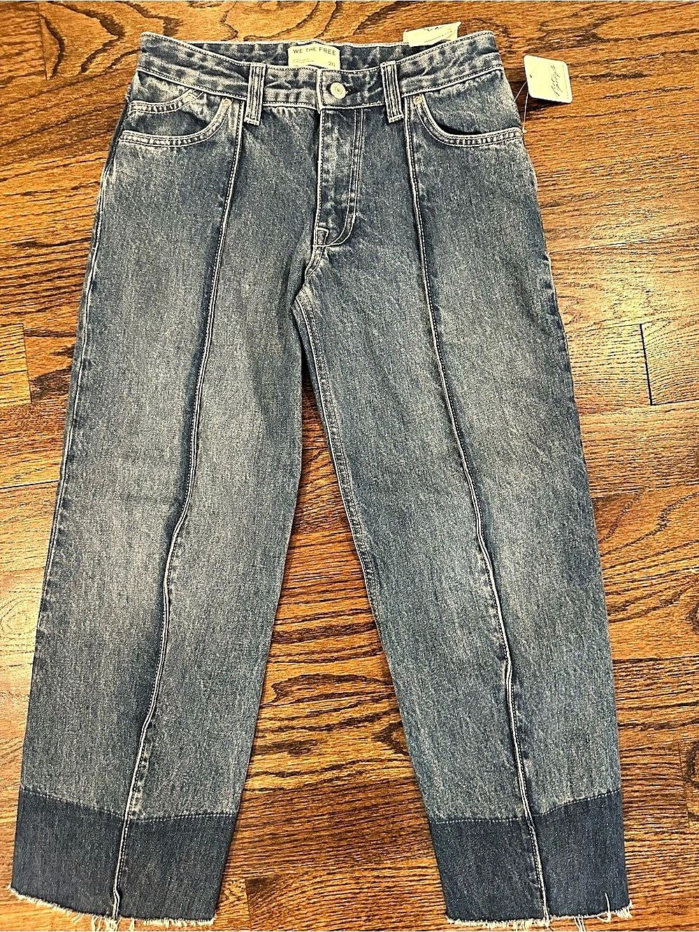 We The Free Jinx Low Rise Crop Jeans Straight Leg Jeans Waist 26 NWT